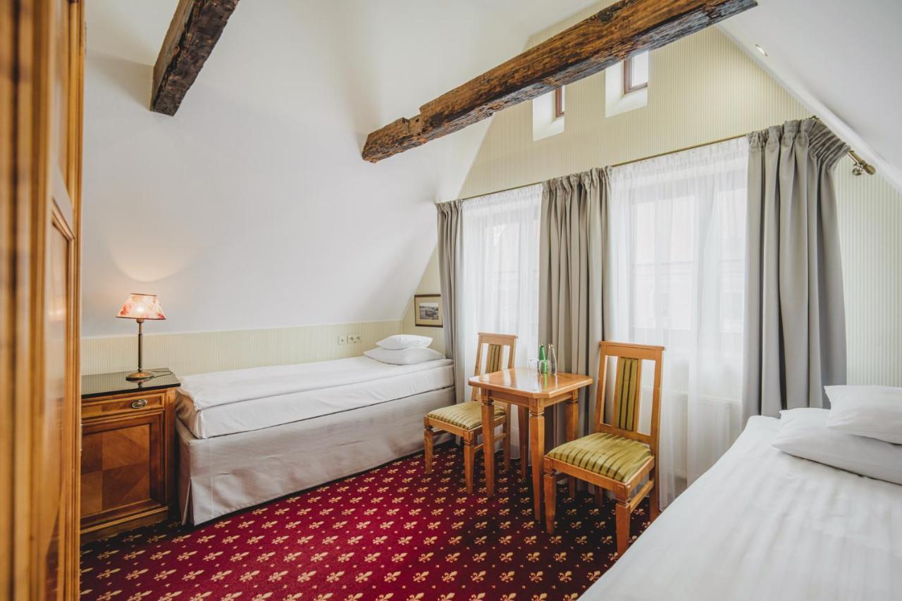 Hotel Solaris Stary Toruń Exteriör bild